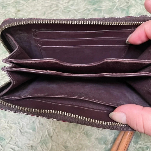 Fossil Bohemian Rectangle Wristlet - Picture 3 of 5